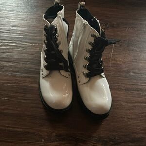 Size 5 Justice boots